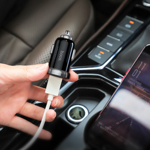 Автомобильное ЗУ hoco Z44 Leading PD20W+QC3.0 car charger - Black