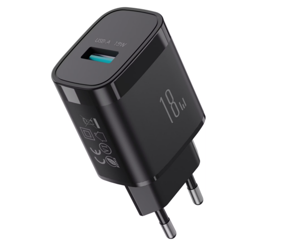 Сетевое зарядное устройство JR-TF4 18W Charger EU Black
