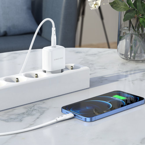 Зарядка Borofone BN3 Premium PD20W single port charger set (Type-C to iP) (EU) - White
